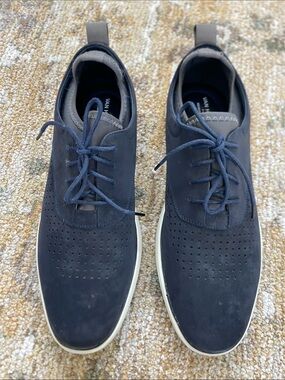 Van Heusen Flex Memory Foam Navy Perforated Lace-Up Oxfords